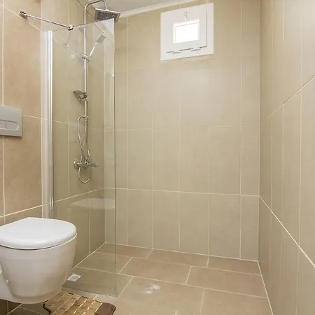 Apartment Pinara